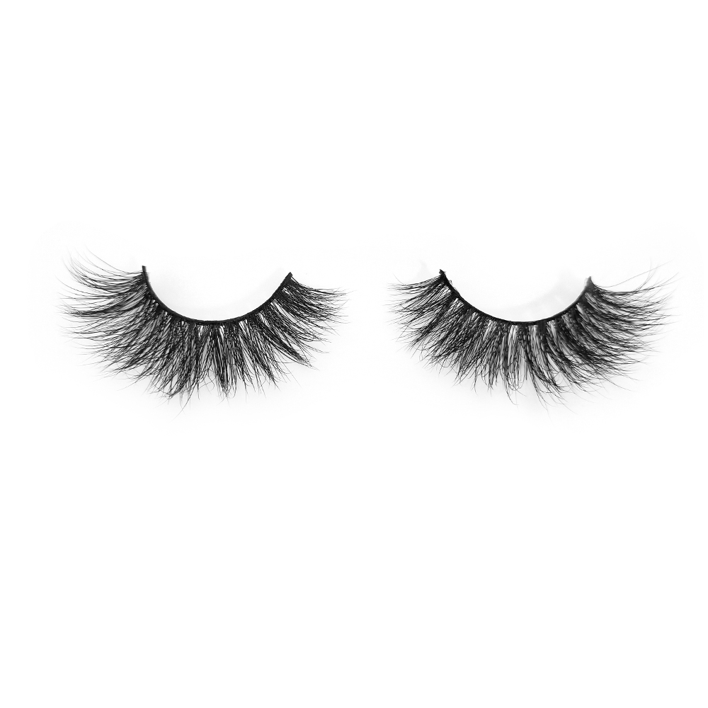 P43 (1)-mink-strip-lashes.jpg